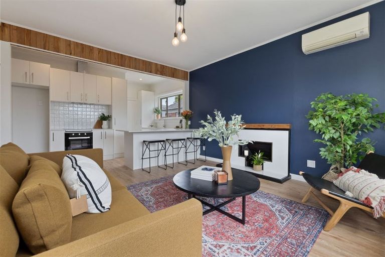 Photo of property in 103 Peverel Street, Riccarton, Christchurch, 8041