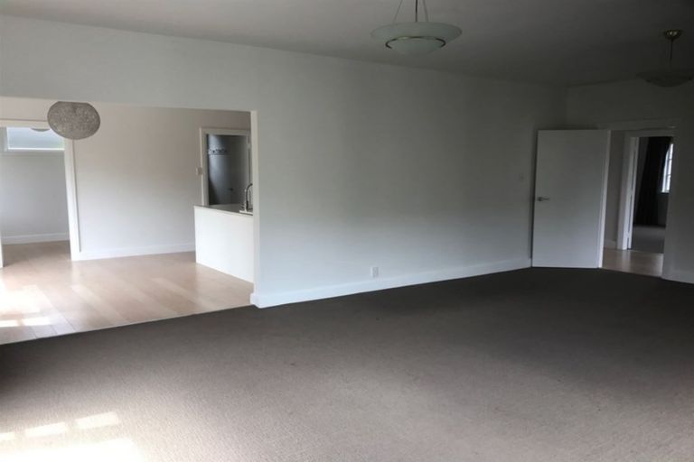 Photo of property in 60 Hamilton Avenue, Ilam, Christchurch, 8041