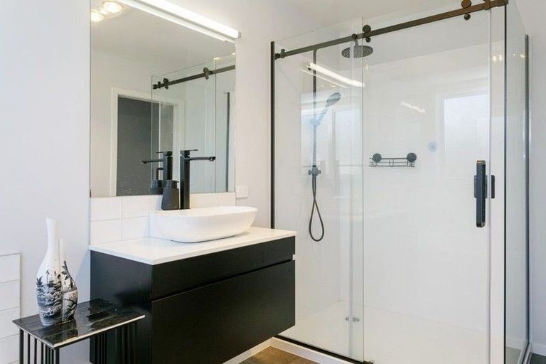 Photo of property in 27 Noumea Drive, Rangatira Park, Taupo, 3330