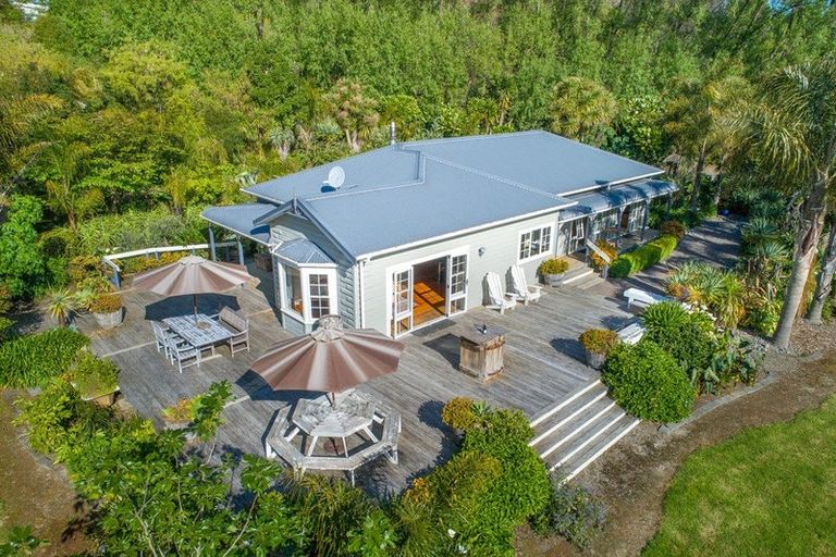 Photo of property in 48 Elizabeth Street, Waikanae, 5036