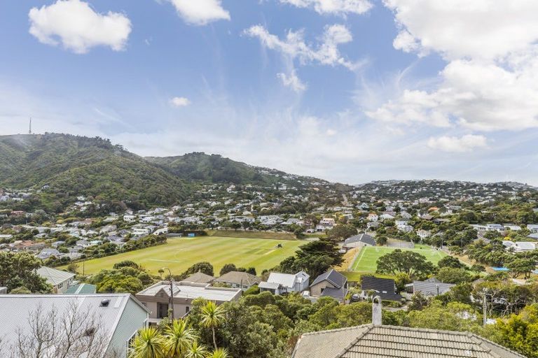 Photo of property in 131a Cockayne Road, Khandallah, Wellington, 6035