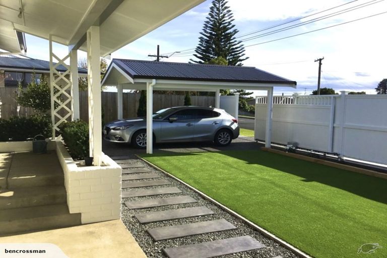 Photo of property in 98 Kimihia Road, Huntly, 3700