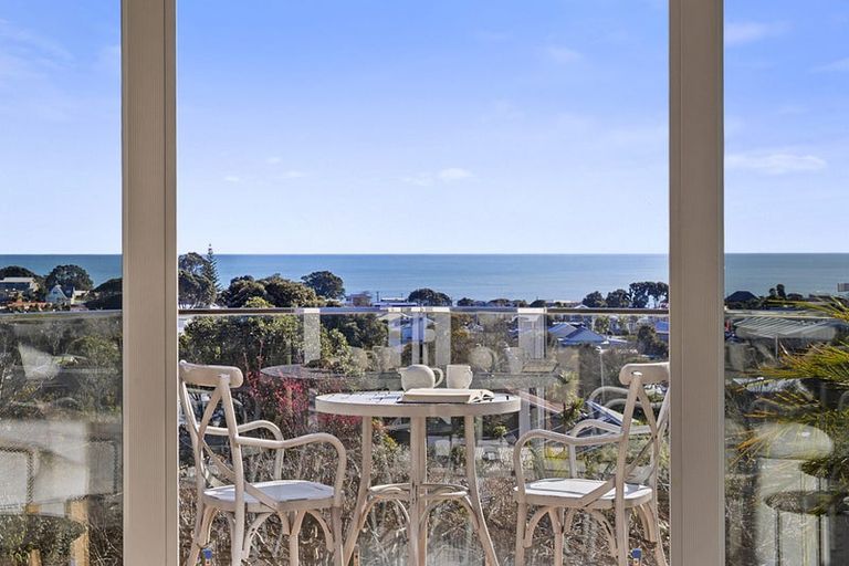 Photo of property in 4 Glen Almond Street, New Plymouth, 4310