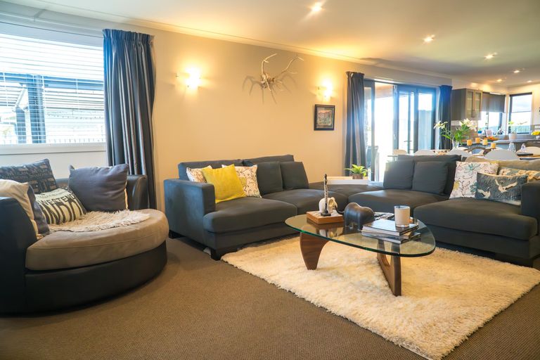 Photo of property in 27 Rhoboro Road, Twizel, 7901