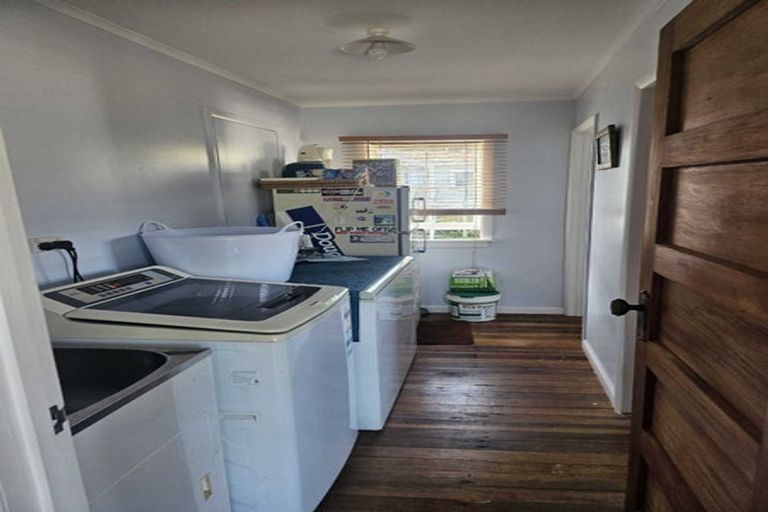Photo of property in 28 Huia Street, Ohura, 3926
