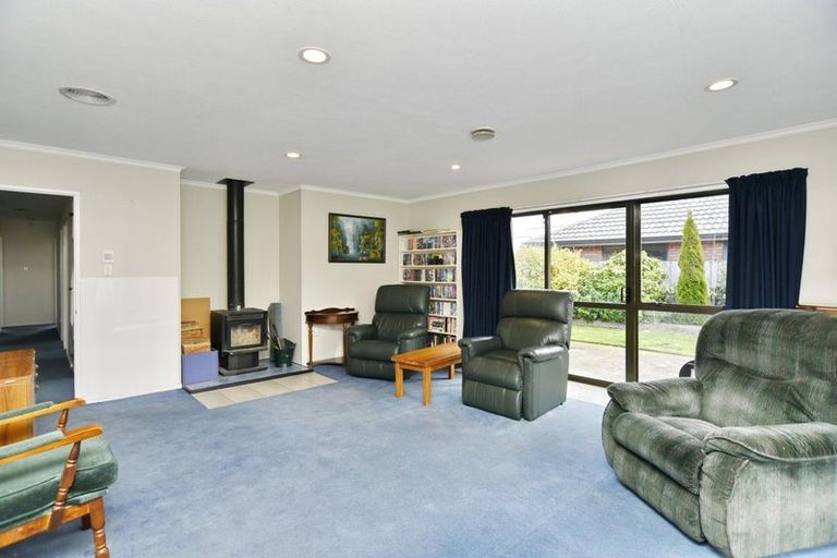 Photo of property in 23 Mackworth Street, Woolston, Christchurch, 8062