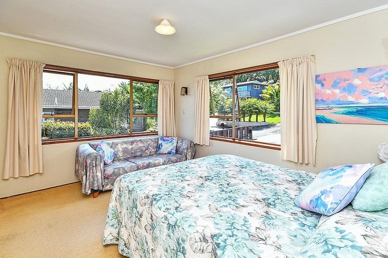 Photo of property in 21 Kanohi Terrace, Mangere Bridge, Auckland, 2022
