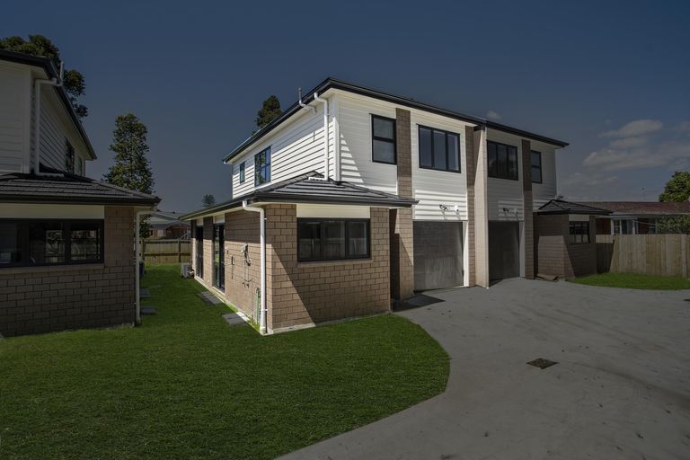 Photo of property in 8c Mahon Place, Papatoetoe, Auckland, 2025
