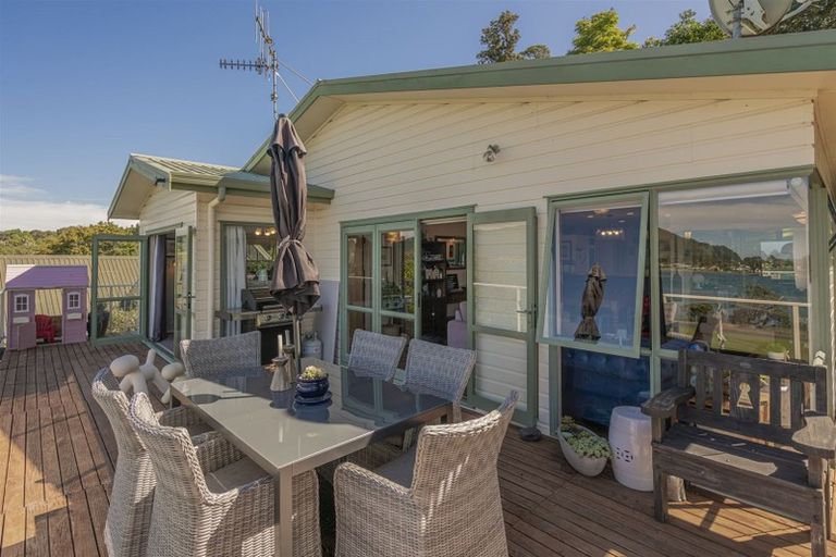 Photo of property in 117 Main Sh25 Road, Tairua, 3508