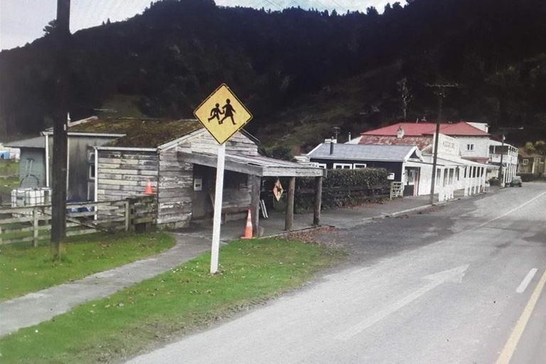 Photo of property in 6026 Ohura Road, Whangamomona, Stratford, 4396