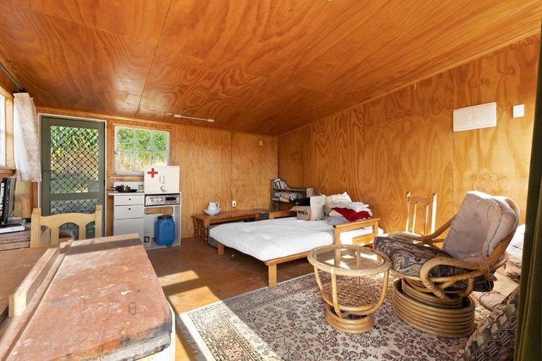 Photo of property in 1122 Oneriri Road, Kaiwaka, 0573