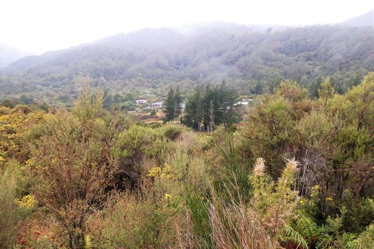 Photo of property in 11 Railway Terrace, Runanga, 7803