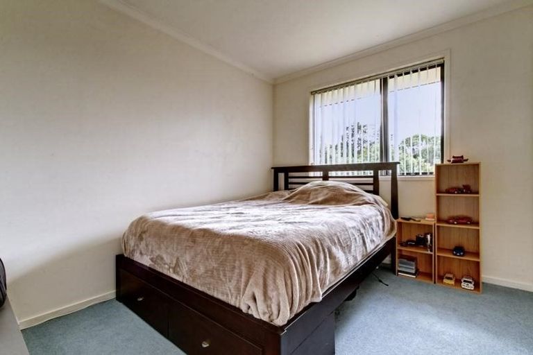Photo of property in 78 Bluebird Crescent, Unsworth Heights, Auckland, 0632