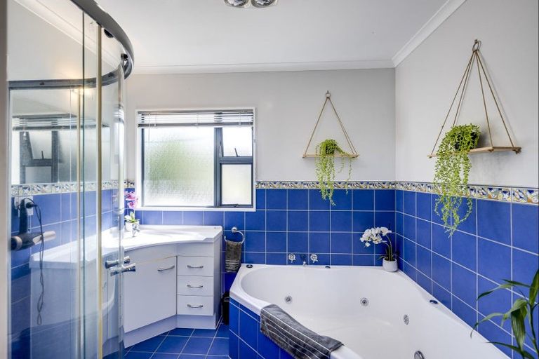 Photo of property in 27 King Street, Taradale, Napier, 4112