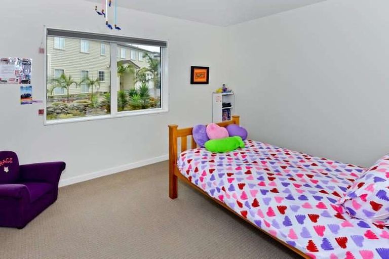 Photo of property in 113 Laurel Oak Drive, Schnapper Rock, Auckland, 0632