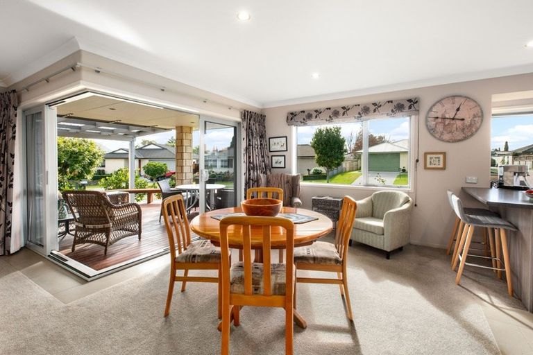 Photo of property in 1 Riverside Place, Katikati, 3129