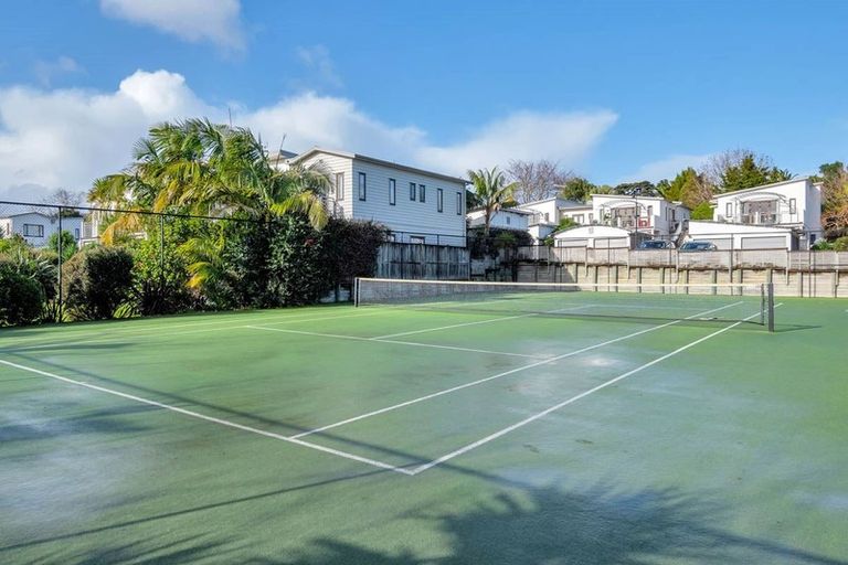 Photo of property in The Grange, 86/92 Bush Road, Albany, Auckland, 0632