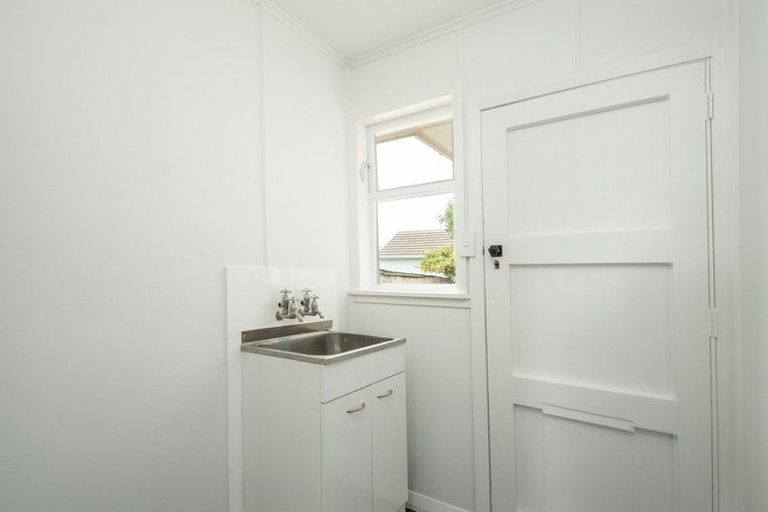 Photo of property in 12 Gardiner Street, Riversdale, Blenheim, 7201