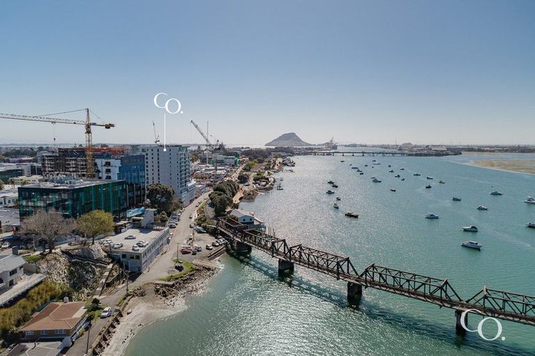 Photo of property in 14/72e Devonport Road, Tauranga, 3110