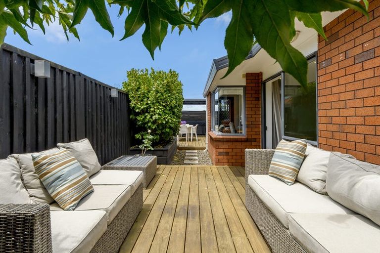 Photo of property in 46 Seaview Road, Otumoetai, Tauranga, 3110