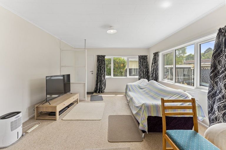 Photo of property in 2/1242 Fergusson Drive, Brown Owl, Upper Hutt, 5018