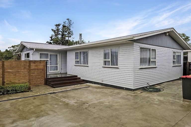 Photo of property in 38 Fraser Street, Wainuiomata, Lower Hutt, 5014