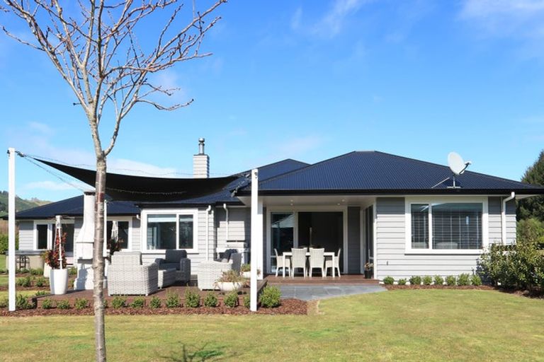 Photo of property in 500 Kinloch Road, Kinloch, Taupo, 3377