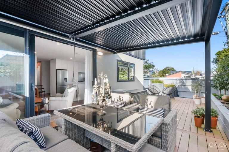 Photo of property in 1/51 Kings Crescent, Hutt Central, Lower Hutt, 5010