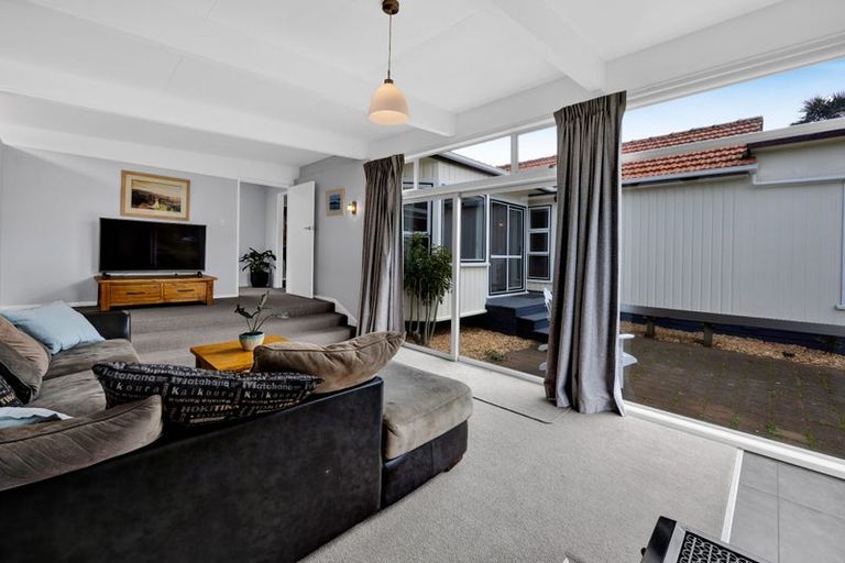 Photo of property in 149 South Road, Hawera, 4610