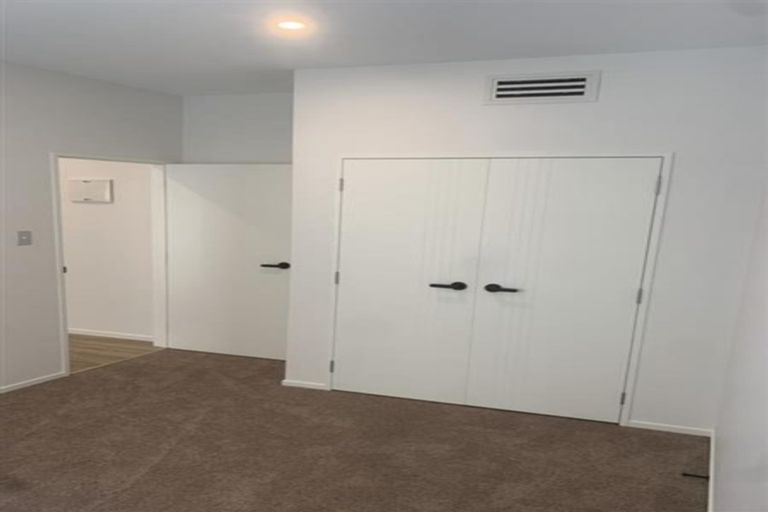 Photo of property in 32 Lime Hill Rise, Flat Bush, Auckland, 2019