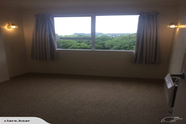 Photo of property in 16a Gaya Grove, Ngaio, Wellington, 6035