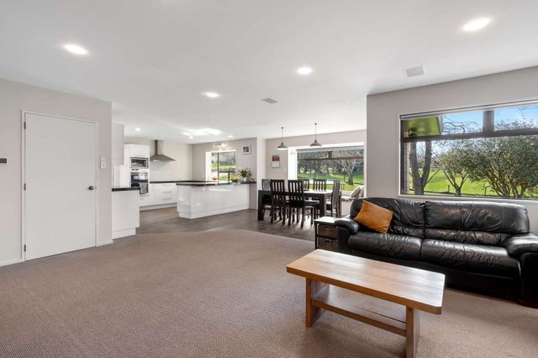 Photo of property in 297 Homestead Road, Weston, Oamaru, 9491