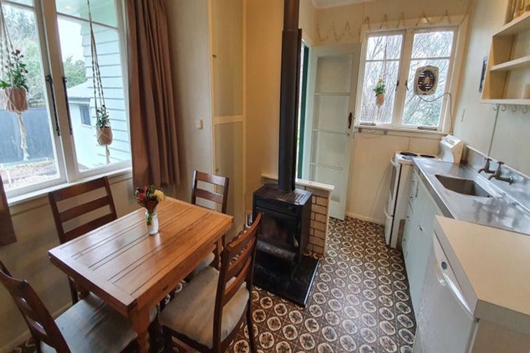 Photo of property in 117 Fitzherbert Street, Featherston, 5710