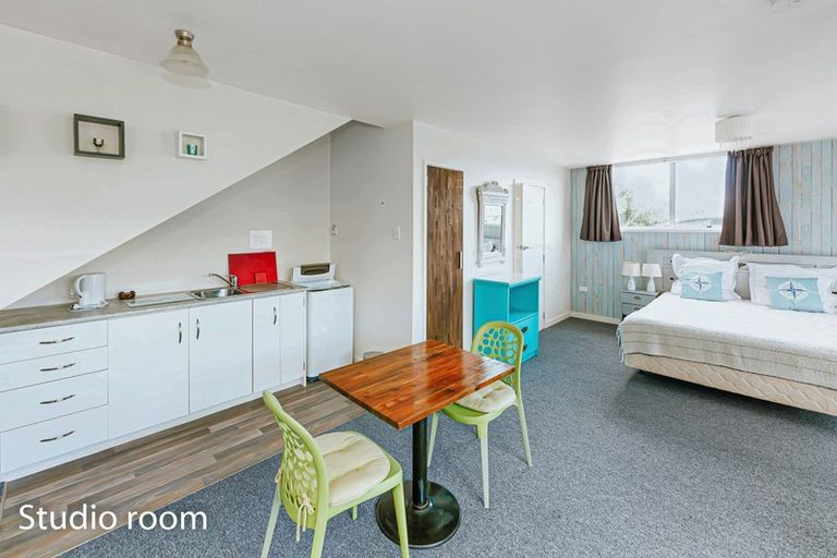 Photo of property in 21 Arrow Crescent, Holmes Hill, Oamaru, 9401