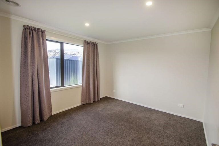 Photo of property in 37a Missy Crescent, Mount Pisa, Cromwell, 9383