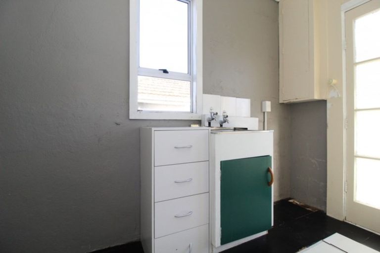 Photo of property in 70 Shearman Street, Waimate, 7924