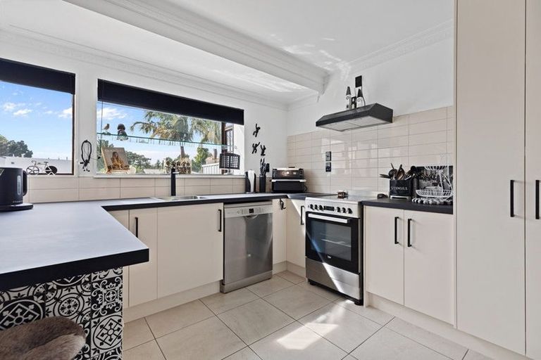 Photo of property in 64c Fifth Avenue, Tauranga, 3110