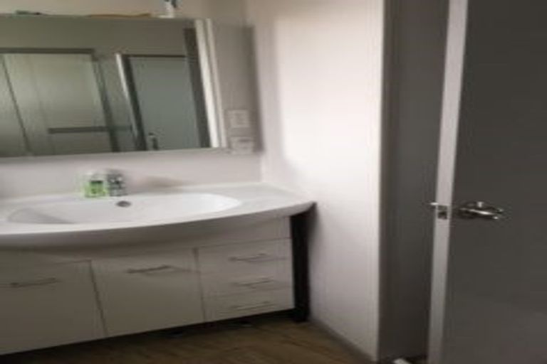 Photo of property in 6 Orion Street, Papakura, 2110