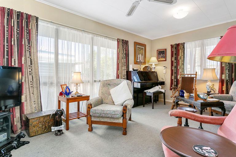 Photo of property in 10 Swift Place, Leamington, Cambridge, 3432