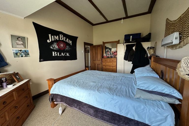 Photo of property in 3 Julian Street, Eltham, 4322