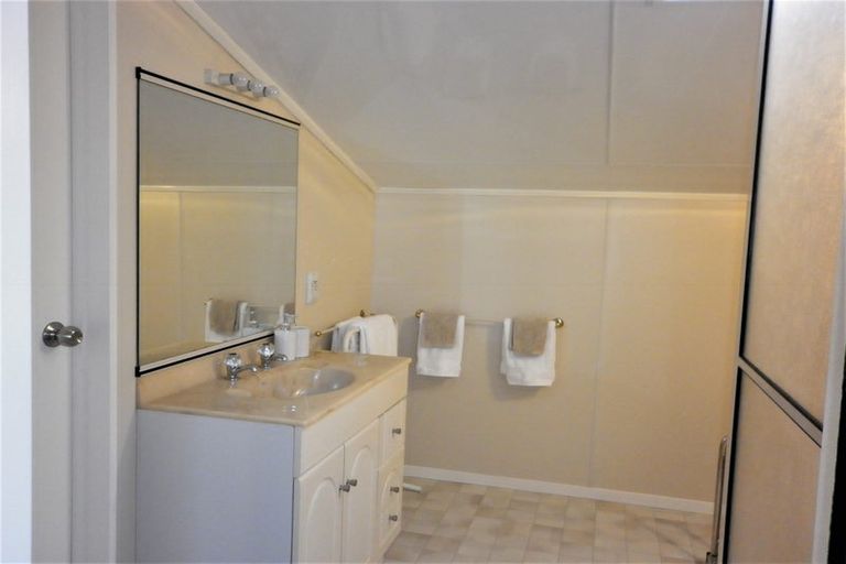 Photo of property in 3/375 Oceanbeach Road, Mount Maunganui, 3116