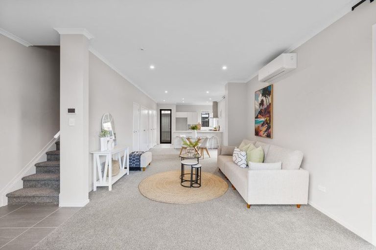 Photo of property in 62 Nugget Avenue, Hobsonville, Auckland, 0616