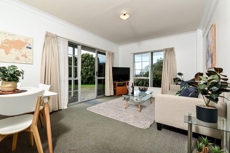 Photo of property in 8 Titoki Place, Pukete, Hamilton, 3200