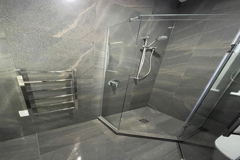 Photo of property in 9 Durness Place, Red Beach, 0932