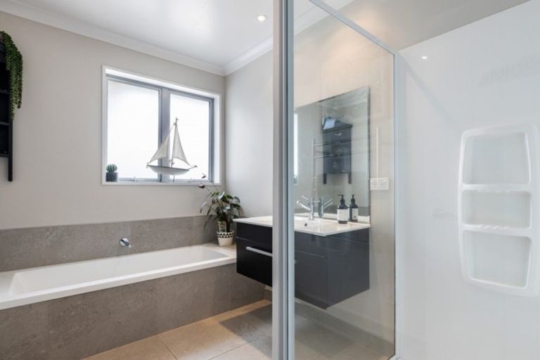 Photo of property in 5 Pimlico Place, Rangiora, 7400