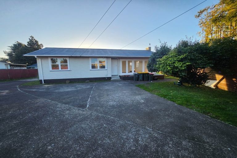 Photo of property in 216 Russell Road, Manurewa, Auckland, 2102