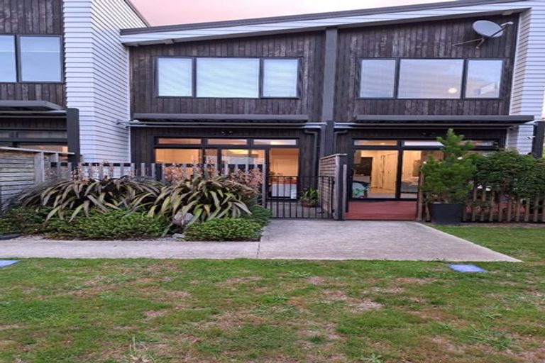 Photo of property in 9 Glen Evans Crescent, Fairfield, Lower Hutt, 5011