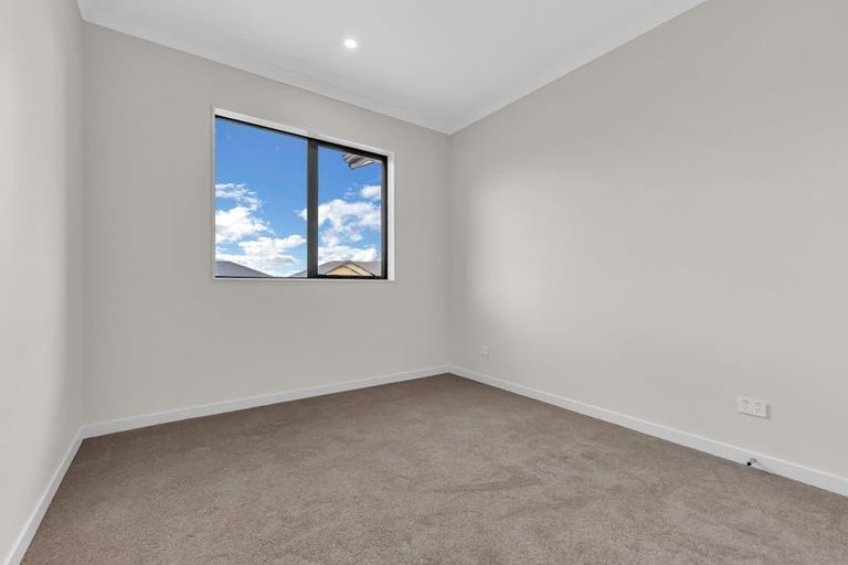 Photo of property in 23 Glenaray Crescent, Wanaka, 9305