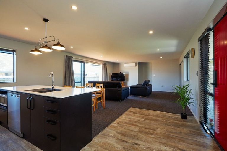 Photo of property in 37 Miromiro Drive, Kaikoura, 7300