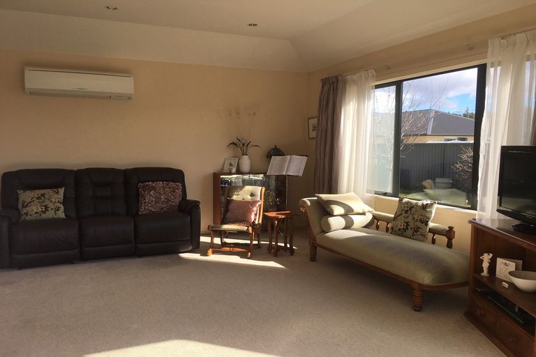 Photo of property in 22 Henderson Drive, Alexandra, 9320